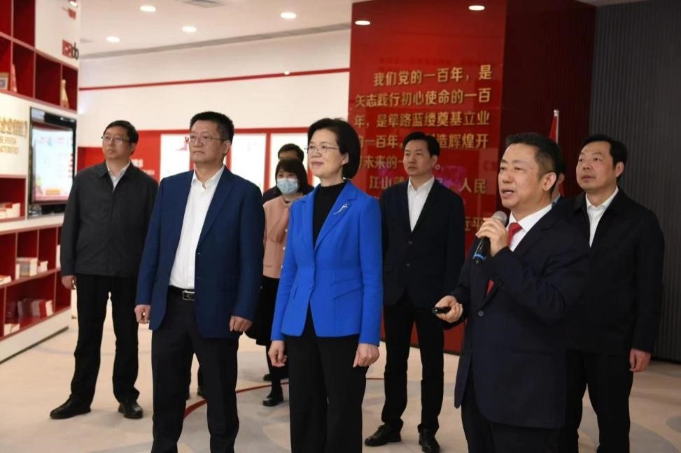 江苏省委常委、组织部部长沈莹调研九游会J91